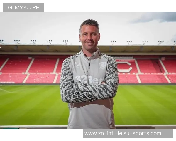 米堡主帅罗伯特爱德华兹成狼队新帅热门人选