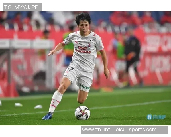 21岁日本后卫高井幸大租借加盟德甲门兴租期半年引发关注