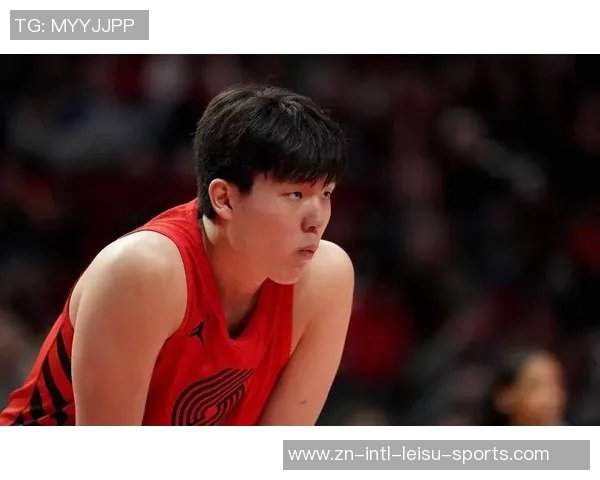 拓媒分析杨瀚森打球风格与球队中锋表现的对比与思考 拓媒分析杨瀚森打球风格与球队中锋表现的对比与思考