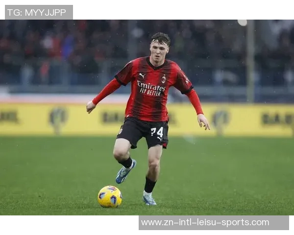 罗马诺透露皇马米兰平分A希门尼斯转会费1900万另加500万浮动条款 罗马诺透露皇马米兰平分A希门尼斯转会费1900万另加500万浮动条款